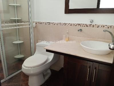 Apartamento de 4 alcobas en venta en Laureles, Medellín, 172 m² · foto 18 de 20