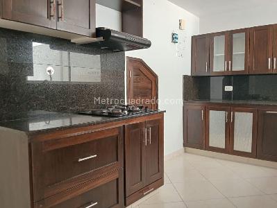 Apartamento de 4 alcobas en venta en Laureles, Medellín, 172 m² · foto 7 de 20