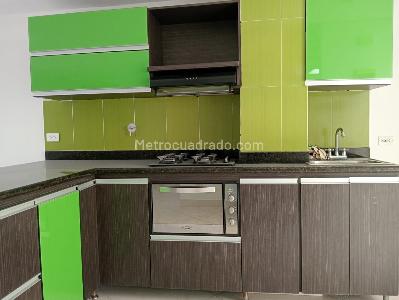 Apartamento en venta en Laureles, Medellín · foto 8 de 17