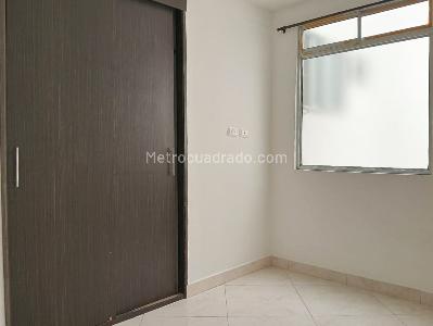 Apartamento en venta en Laureles, Medellín · foto 9 de 17