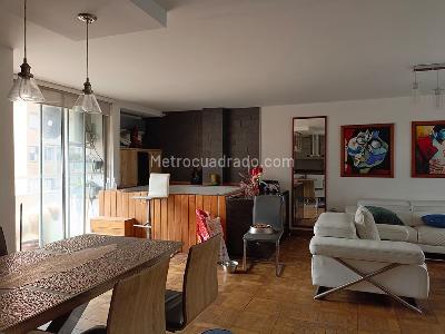 Apartamento en venta en La Candelaria, Medellín · foto 2 de 17