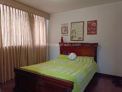 Apartamento en venta en La Candelaria, Medellín · foto 12 de 19