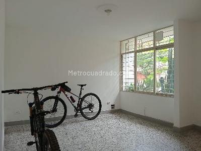 Oficina en Arriendo, LAURELES, Medellín