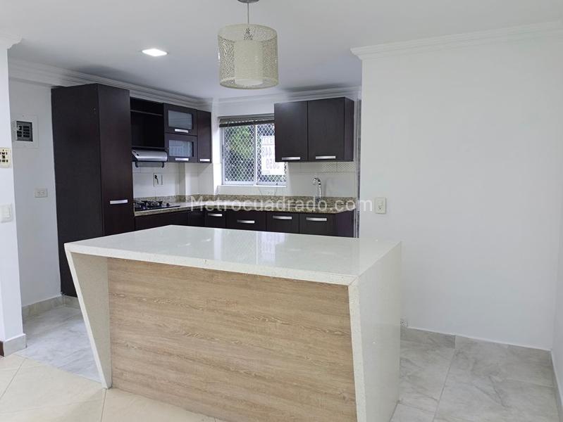 Apartamento amplio de 3 alcobas en Belén (La Mota) - 5