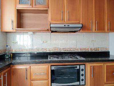 Apartamento de 3 alcobas en venta en Laureles, Medellín, 116 m² · foto 11 de 20