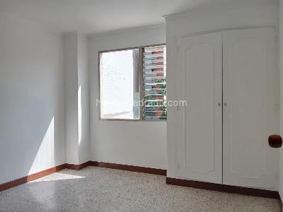 Apartamento de 3 alcobas en venta en Laureles, Medellín, 116 m² · foto 17 de 20