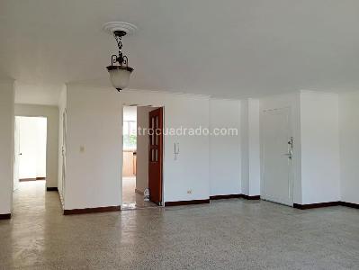 Apartamento de 3 alcobas en venta en Laureles, Medellín, 116 m² · foto 2 de 20