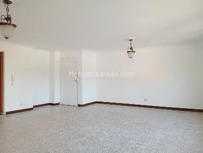 Apartamento de 3 alcobas en venta en Laureles, Medellín, 116 m² · foto 5 de 20