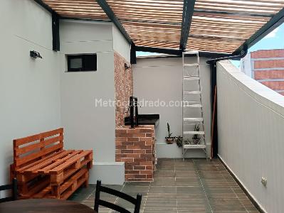 Apartamento de 3 alcobas en venta en Laureles, Medellín, 137 m² · foto 19 de 20