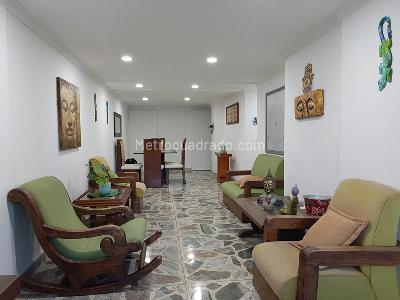 Apartamento de 3 alcobas en venta en Belen, Medellín, 152 m² · foto 2 de 20