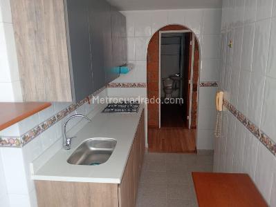 Apartamento de 2 alcobas en venta en Laureles, Medellín, 73 m² · foto 5 de 19