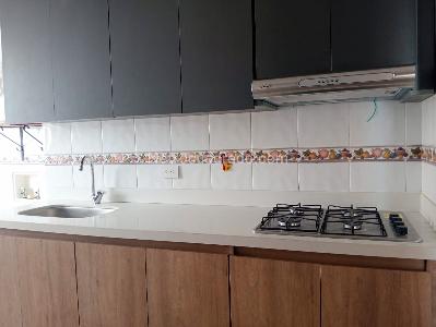 Apartamento de 2 alcobas en venta en Laureles, Medellín, 73 m² · foto 9 de 19
