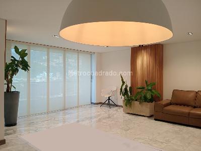 Apartamento en venta en Laureles, Medellín · foto 3 de 19