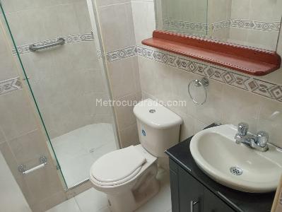 Apartamento de 3 alcobas en venta en Laureles, Medellín, 96 m² · foto 17 de 20