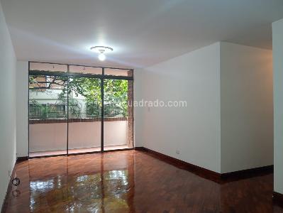 Apartamento de 3 alcobas en venta en Laureles, Medellín, 96 m² · foto 3 de 20
