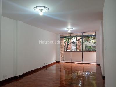Apartamento de 3 alcobas en venta en Laureles, Medellín, 96 m² · foto 4 de 20