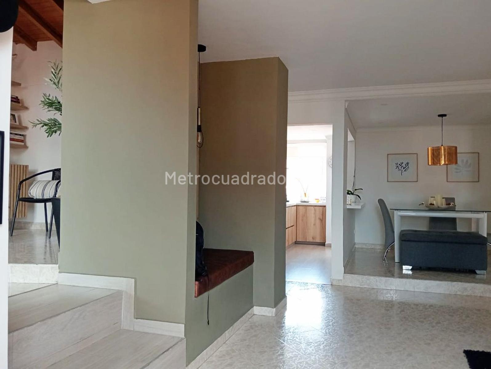 Apartamento de 3 habitaciones en venta en Laureles, Medellín — imagen 1 de 20