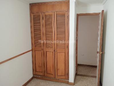 Apartamento de 3 alcobas en venta en Laureles, Medellín, 155 m² · foto 11 de 16