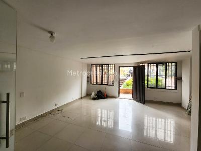 Apartamento en venta en Belen, Medellín · foto 3 de 15