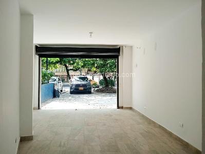 Retail space for rent in LAURELES, Medellín