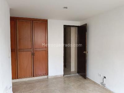Apartamento de 5 alcobas en venta en Belen, Medellín, 240 m² · foto 10 de 12