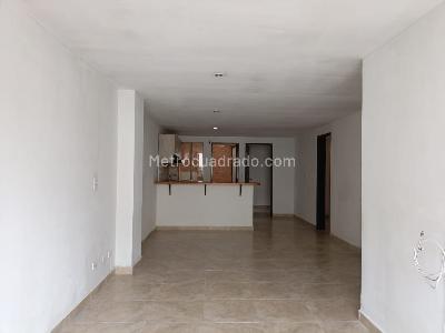 Apartamento de 5 alcobas en venta en Belen, Medellín, 240 m² · foto 3 de 12