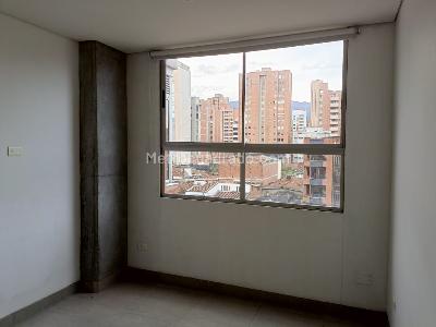 Apartamento en arriendo en Belen, Medellín · foto 10 de 13