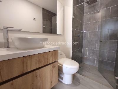 Apartamento de 2 alcobas en venta en Belen, Medellín, 109 m² · foto 12 de 13