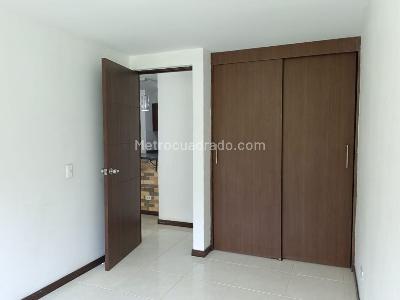 Apartamento en arriendo en Belen, Medellín · foto 13 de 17