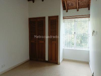 Apartamento de 3 alcobas en venta en Belen, Medellín, 122 m² · foto 12 de 18