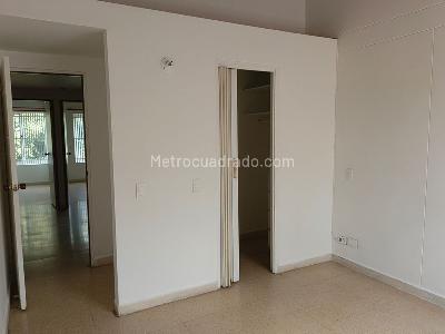 Apartamento de 3 alcobas en venta en Belen, Medellín, 122 m² · foto 7 de 18