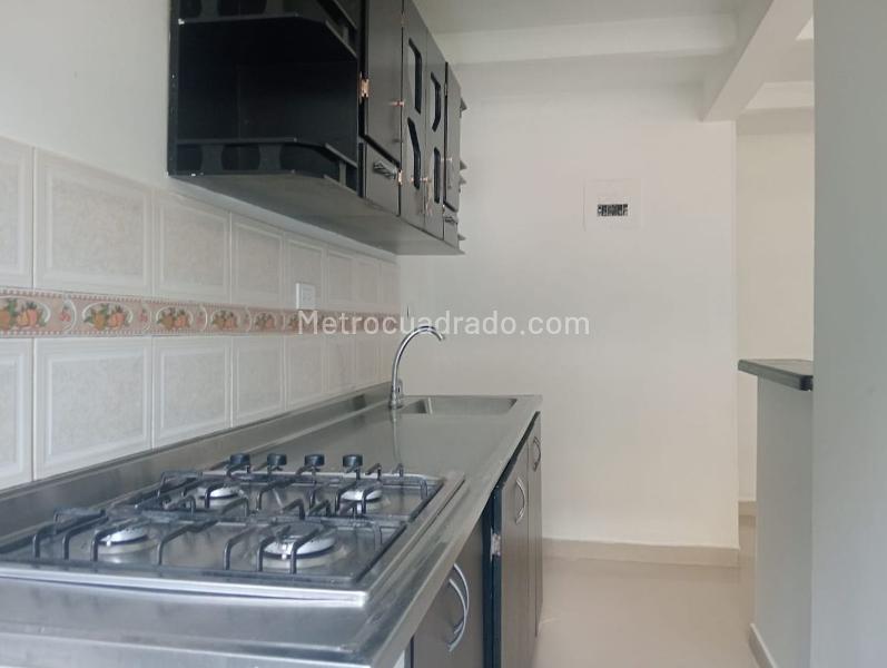 3BR Apartment for Rent in Laureles with Pool & Gym - 6
