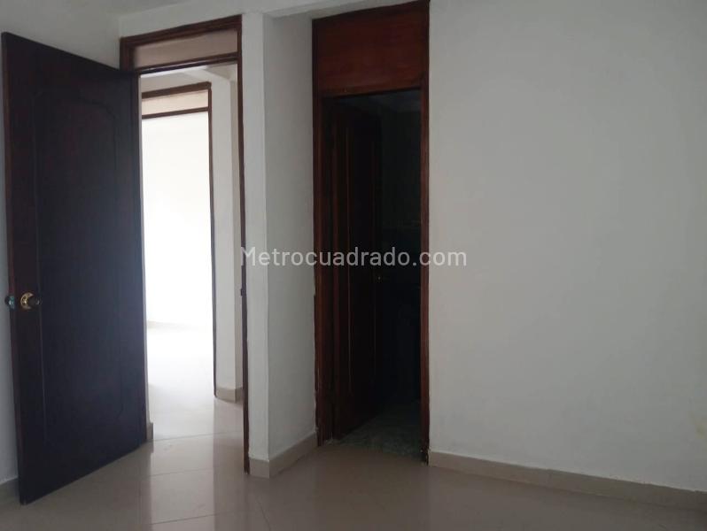3BR Apartment for Rent in Laureles with Pool & Gym - 9