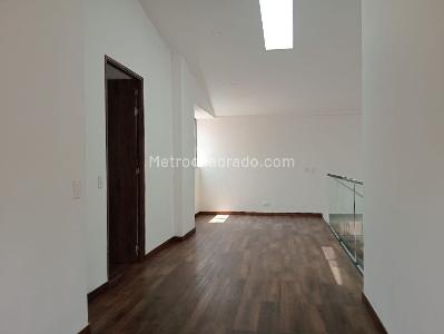 Apartamento de 3 alcobas en venta en Laureles, Medellín, 166 m² · foto 13 de 18