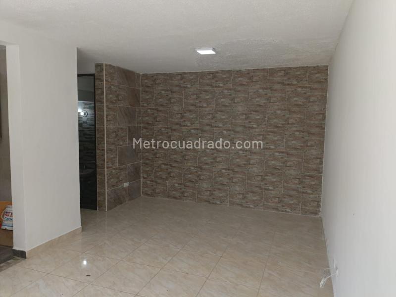 Spacious 3BR House in Belen - 2