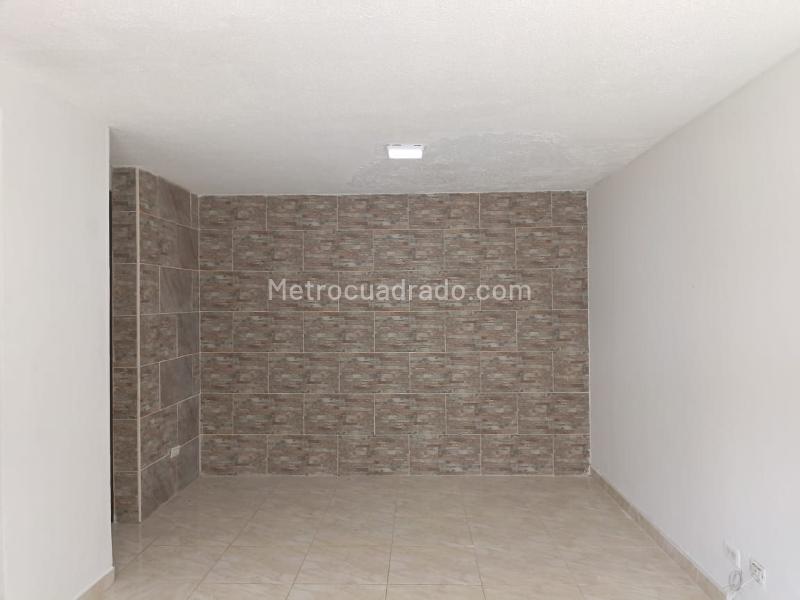 Spacious 3BR House in Belen - 3