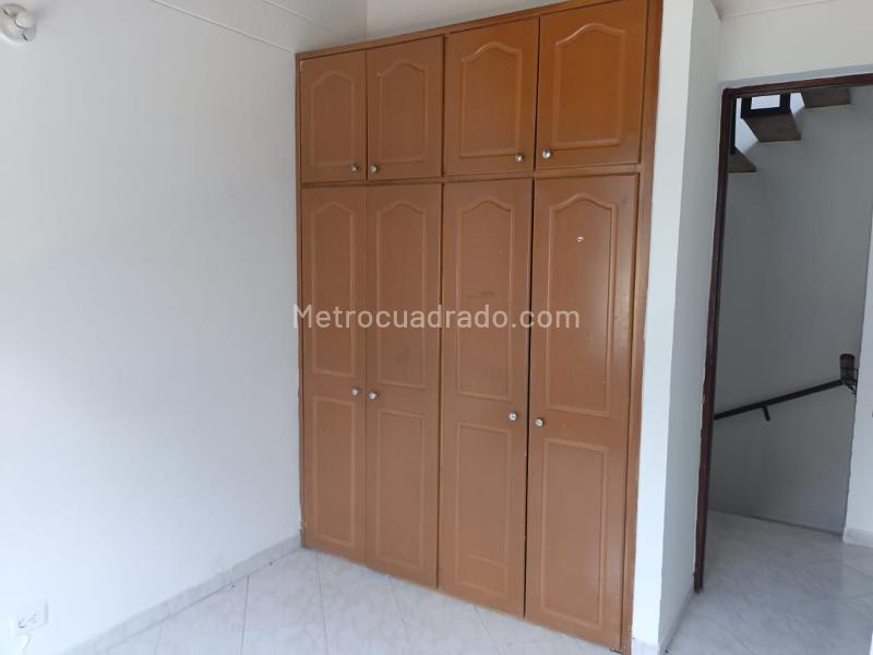 Spacious 3BR House in Belen - 8
