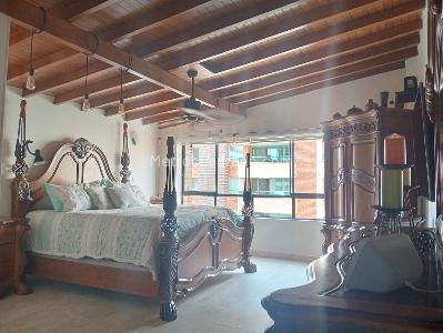 Apartamento de 4 alcobas en venta en Laureles, Medellín, 215 m² · foto 8 de 18