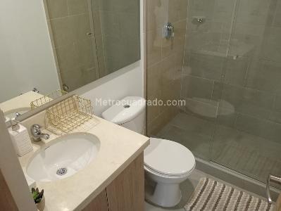 Apartamento en arriendo en Laureles, Medellín · foto 18 de 19