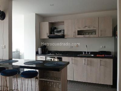 Apartamento en arriendo en Laureles, Medellín · foto 9 de 19