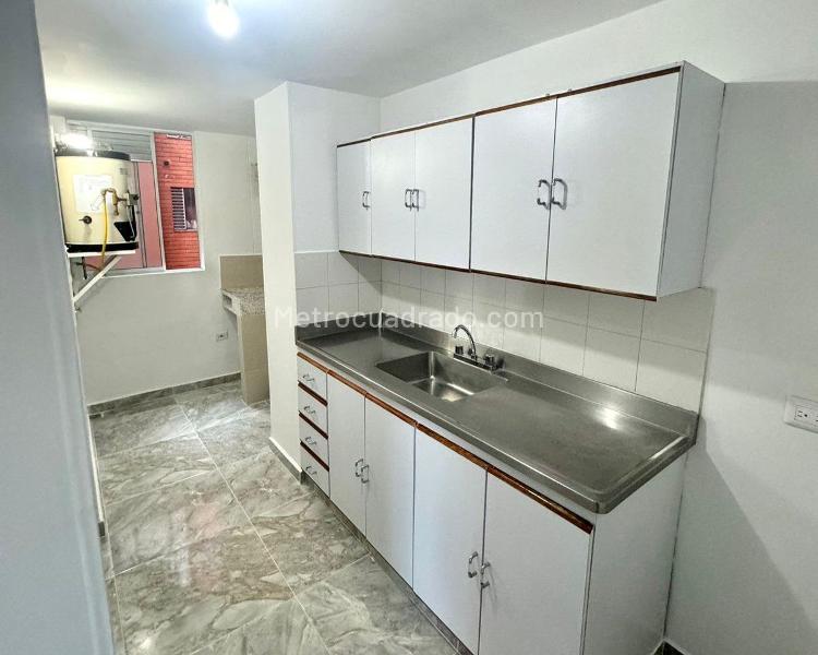 2BR Apartment for Rent in Belún Gated Community with Parking - 6