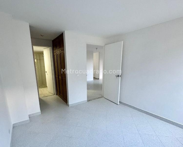 2BR Apartment for Rent in Belún Gated Community with Parking - 9