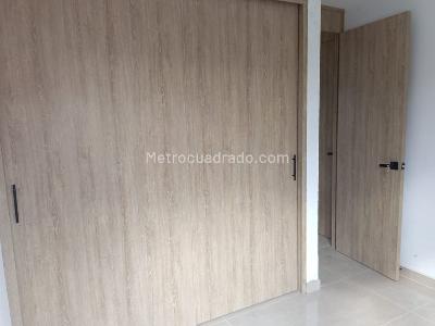 Apartamento de 3 alcobas en venta en Belen, Medellín, 106 m² · foto 11 de 15