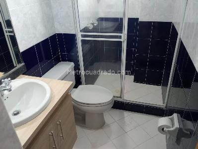 Apartamento de 3 alcobas en arriendo en Laureles, Medellín, 109 m² · foto 16 de 18
