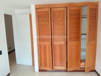 Apartamento de 3 alcobas en arriendo en Laureles, Medellín, 109 m² · foto 8 de 18