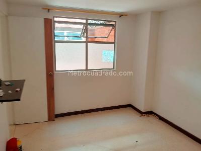 Apartamento de 3 alcobas en arriendo en Laureles, Medellín, 109 m² · foto 9 de 18