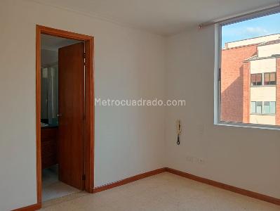 Apartamento de 3 alcobas en arriendo en Laureles, Medellín, 110 m² · foto 11 de 18