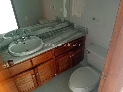 Apartamento de 3 alcobas en arriendo en Laureles, Medellín, 110 m² · foto 18 de 18