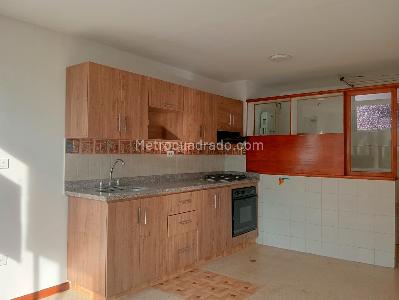 Apartamento de 3 alcobas en arriendo en Laureles, Medellín, 110 m² · foto 6 de 18