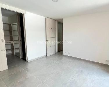 Apartamento de 2 alcobas en venta en Belen, Medellín, 83 m² · foto 9 de 11